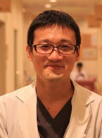 嘉屋 隆介