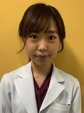 粟野 世奈
