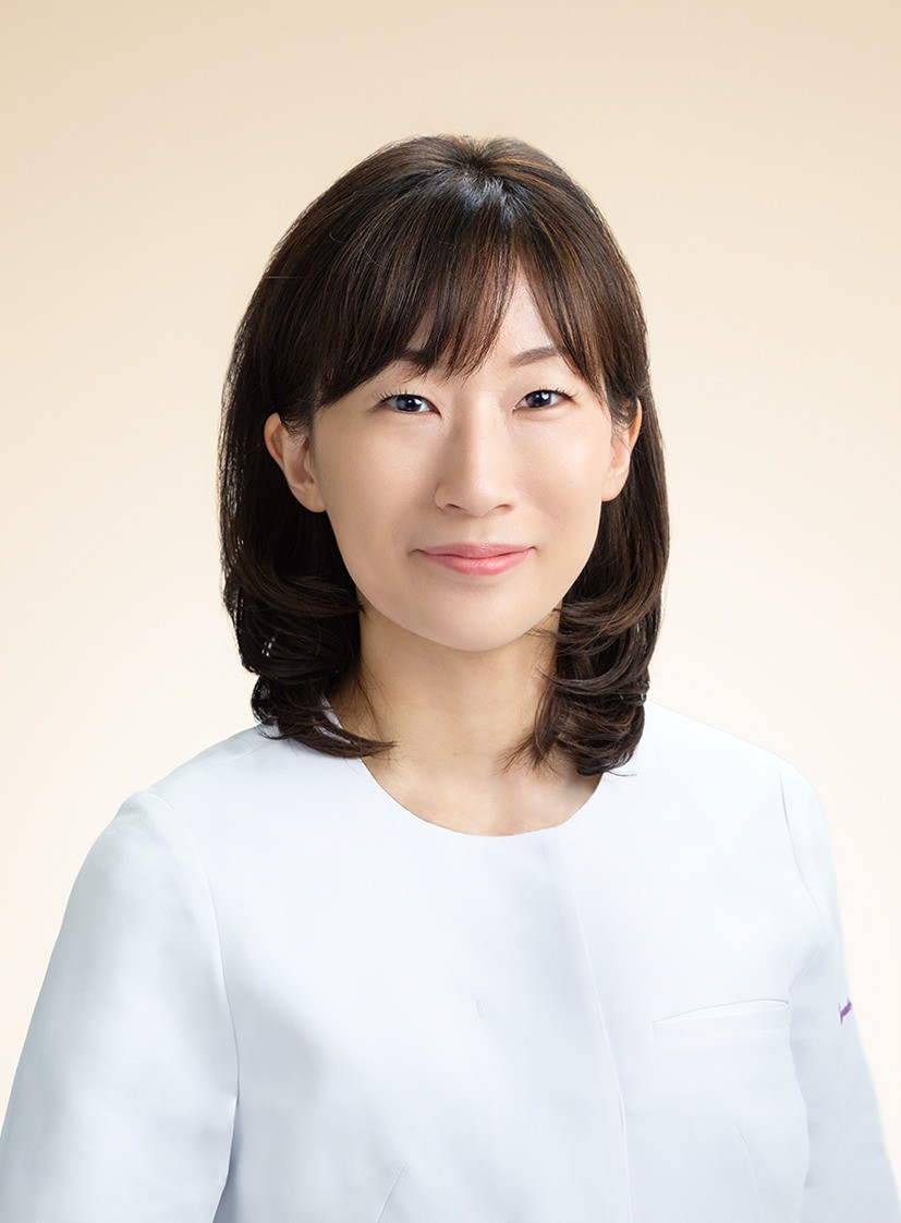 川畑 絢子